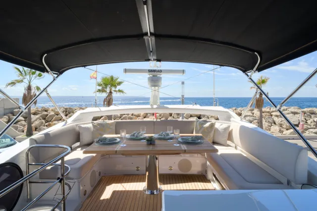2019-sunseeker-manhattan-52-power-10178990-20260519071556354-4