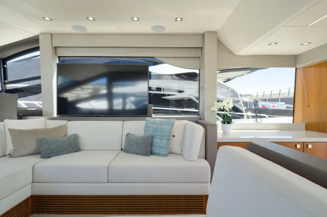 2019-sunseeker-manhattan-52-power-10178990-20260519071604311-1